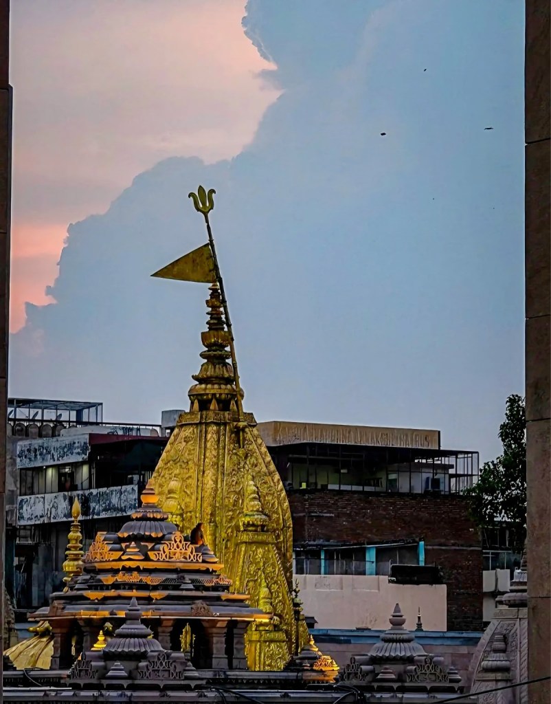 Kashi Vishwanath — My First Visit, With Family&nbsp;🙏🕉️