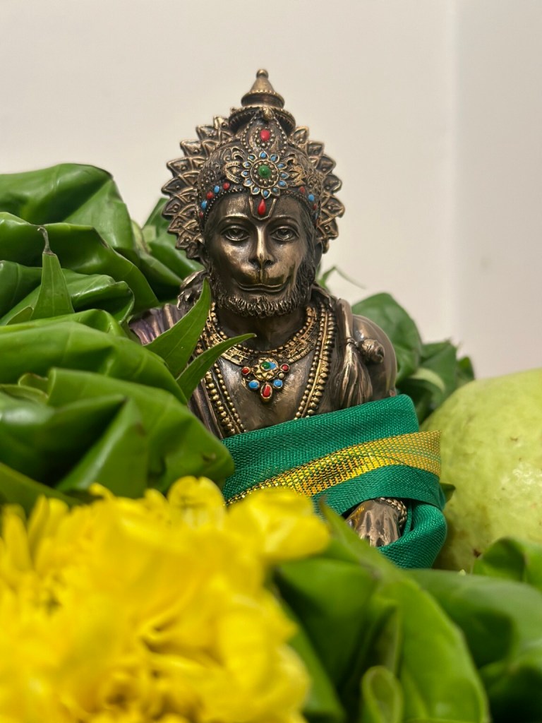 Hanuman Garhi, Sai Baba and a Hanuman Statue&nbsp;🙏❤️